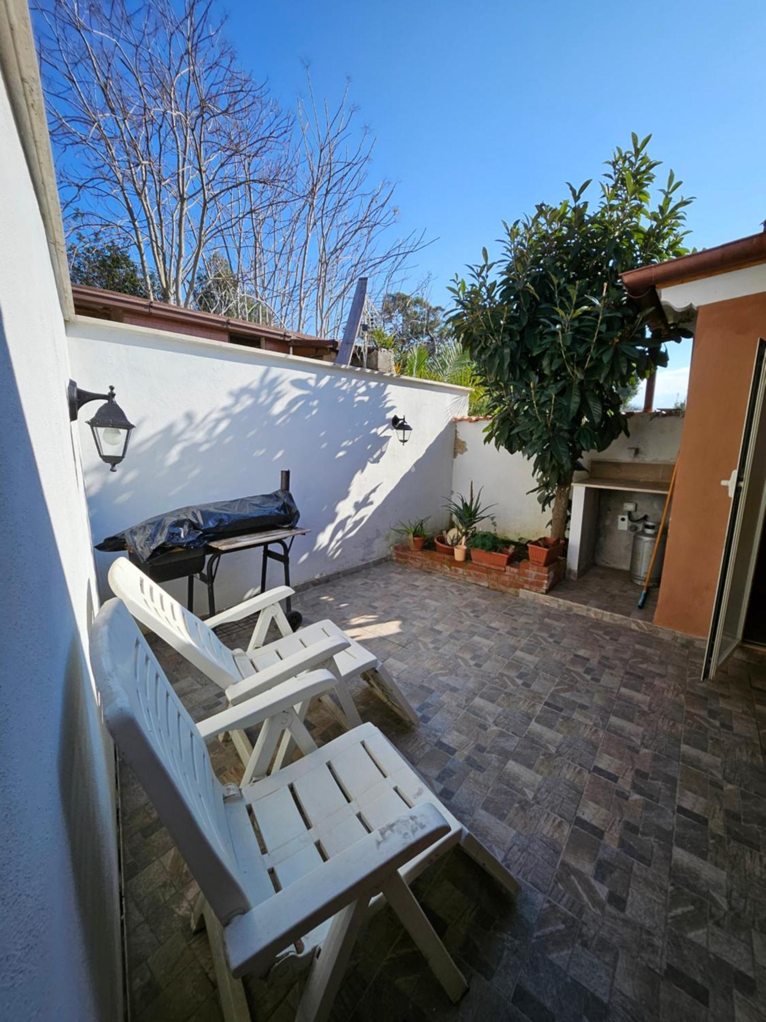 Casa Vacanze Dragona 15 Min Fco 10 Min Ostia Ачилия Стая снимка